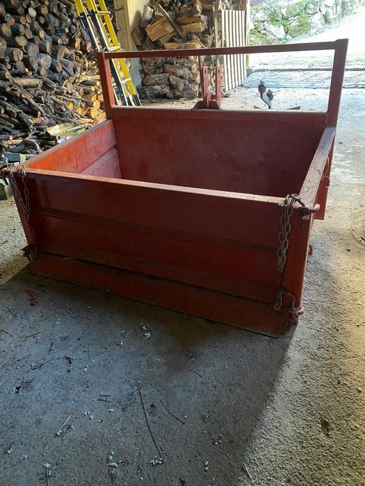 Mini Trator Kubota B6000 + 4 Alfaias