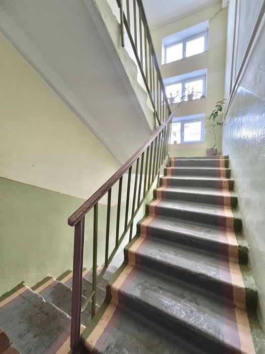 Продаж 3-кімнатної квартири 76 м² + горище, Пустомити, 2 / 2 поверх