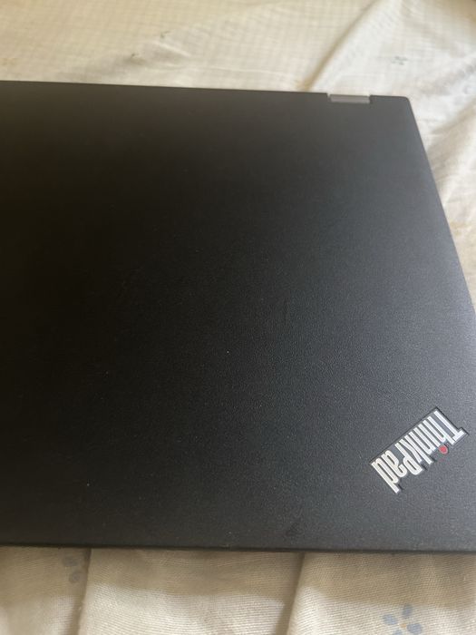 Vendo lenovo p52 novo