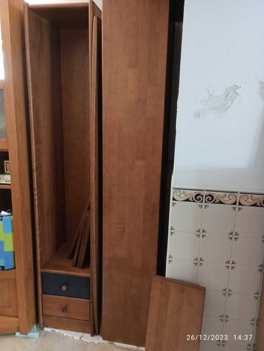Vendo quarto em madeira composto por varios elementos