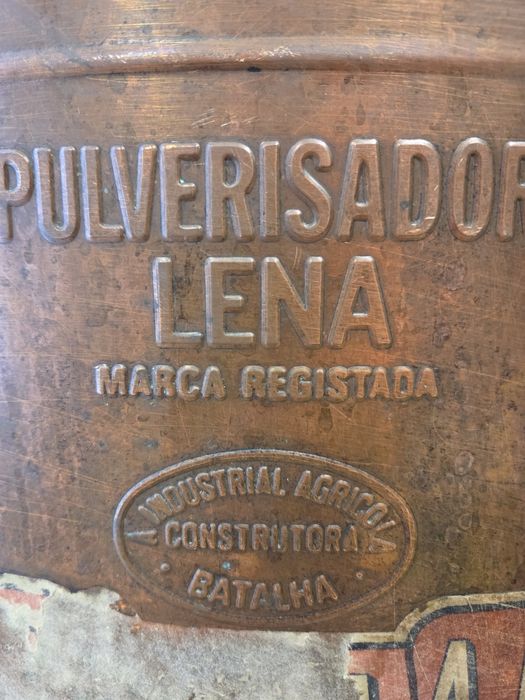Pulverizador de Cobre Antigo