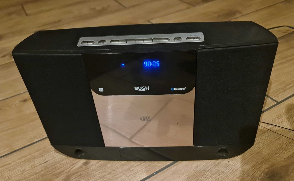 Radio CD z Bluetooth Bush