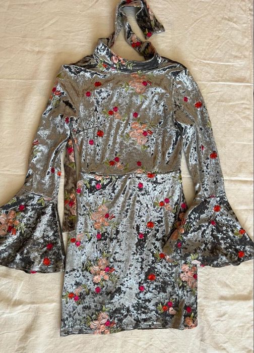 Красиві сукні