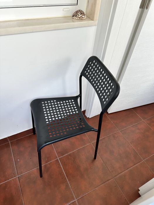 Conjunto Mesa + 2 cadeiras + banco