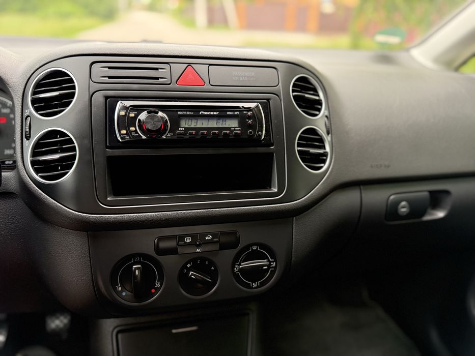 Volkswagen Golf Plus Розмитнений з Німеччини