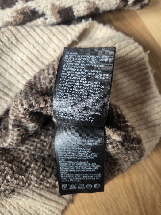 Sweter w panterkę roz.XS H&M