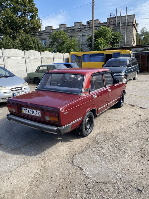 Продам ваз 2105
