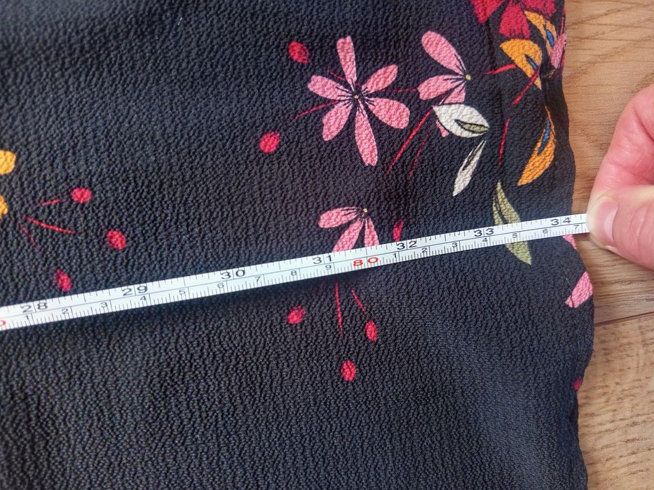 Sukienka mini w kwiaty