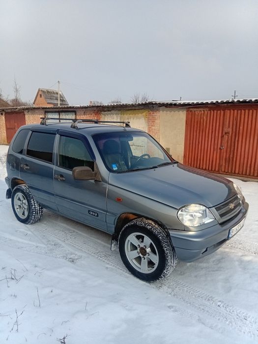 Продам авто ніва шевроле
