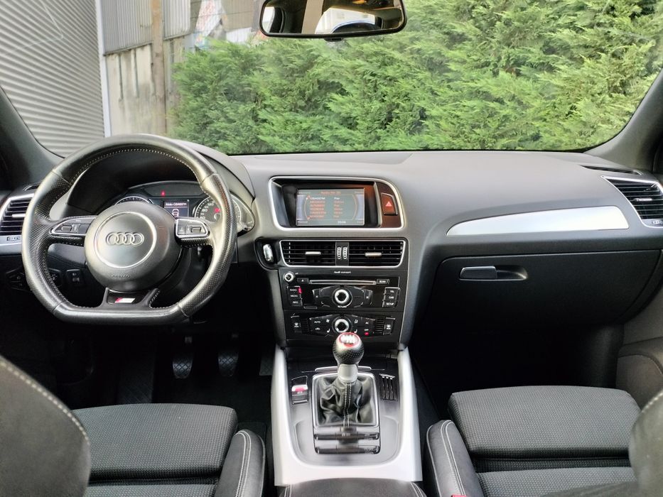 Audi Q5 S-Line 2.0 TDI 177 mil km