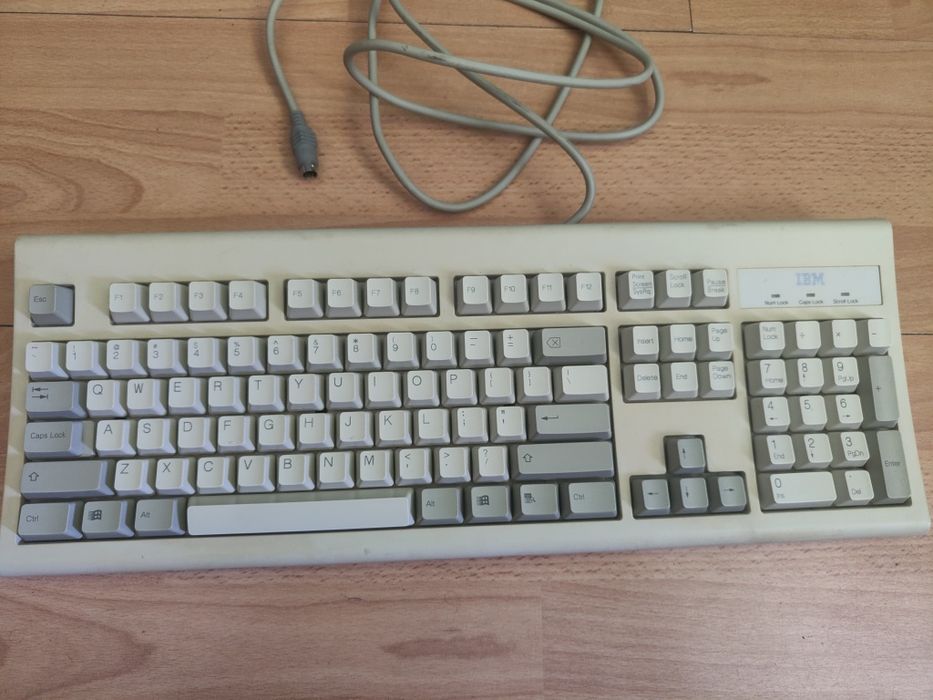 Klawiatura retro IBM super stan