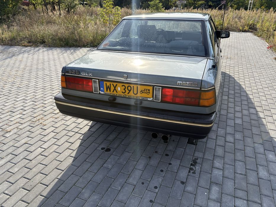 Mazda 929 coupe mazda 323 sedan automat