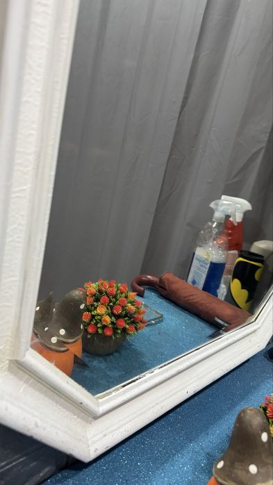 Espelho com moldura