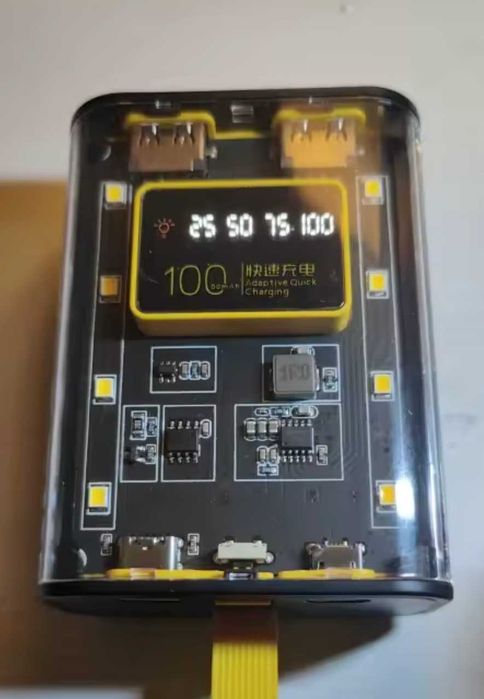 Стильный прозрачный корпус повербанка на 3 батареи 18650