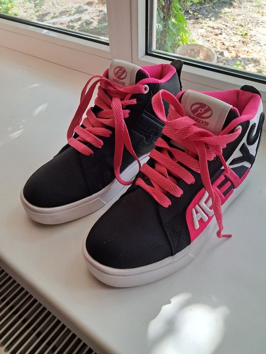 Новые кроксы 38-39 размер, кросівки з колесами, ролики рожеві