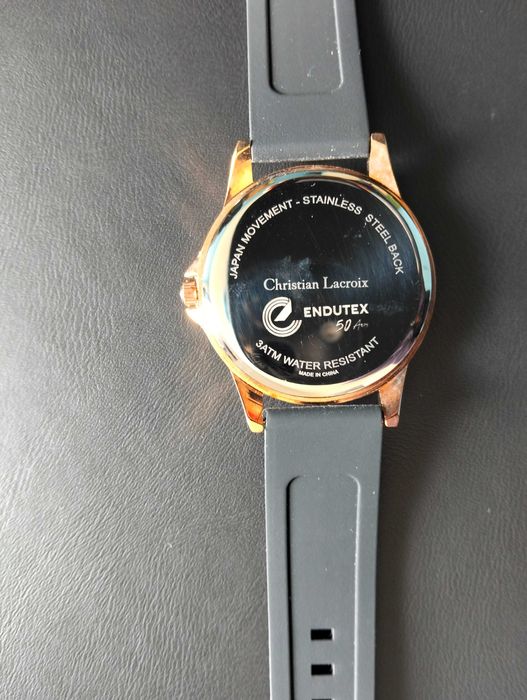 Christian Lacroix Lorem Rosegold