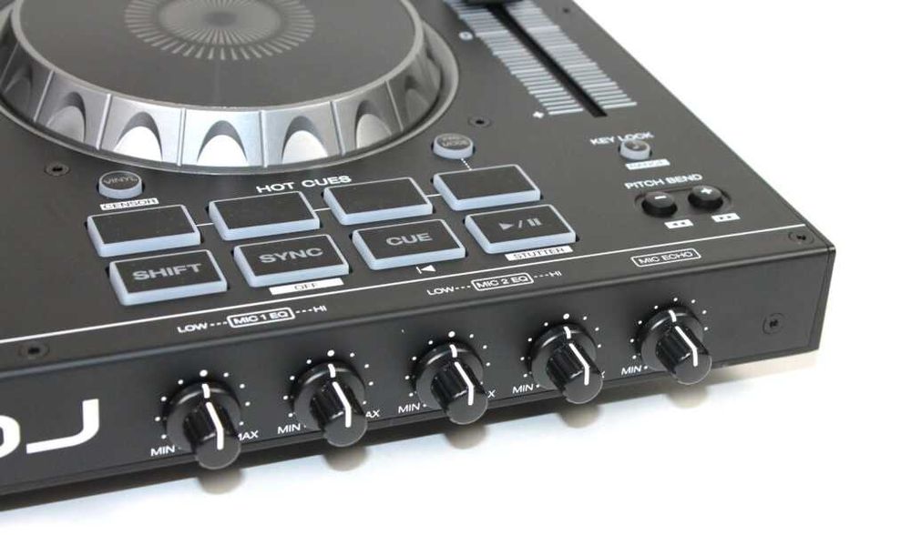 DJ контроллер Denon MC4000