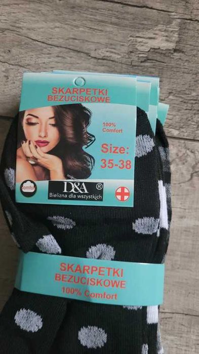 D&A 5 par skarpet bezuciskowych 35-38