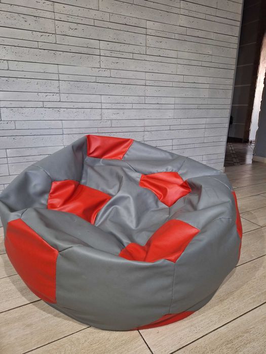 Pufa piłka duża czerwono-szara