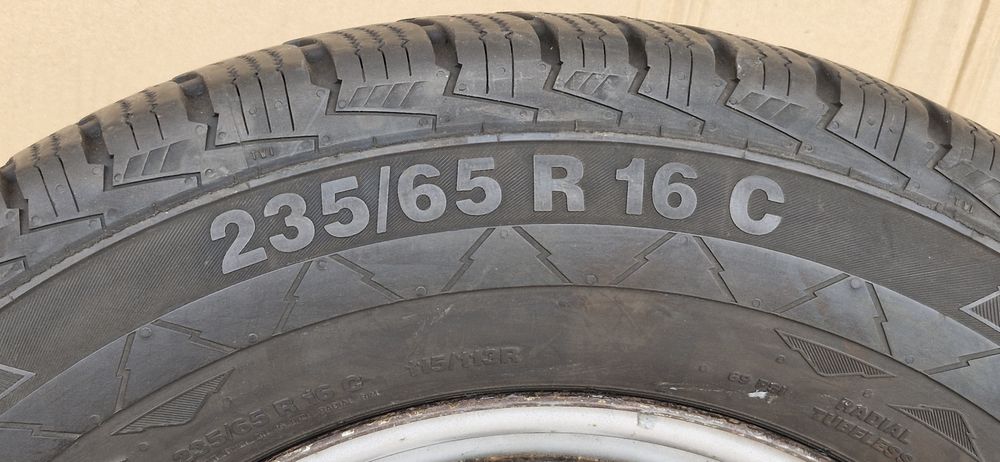 Jantes + pneu, roda suplente Mercedes Sprinter W906.  235/65R16C