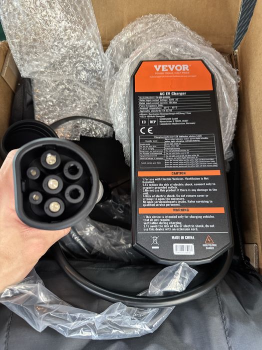 Carregador VEVOR EV charger