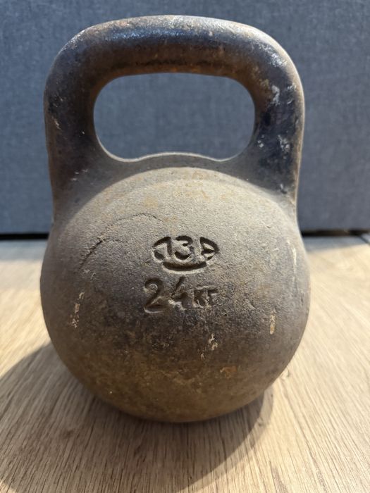 Гіря чавунна - 24 кг , гантелі - ссср