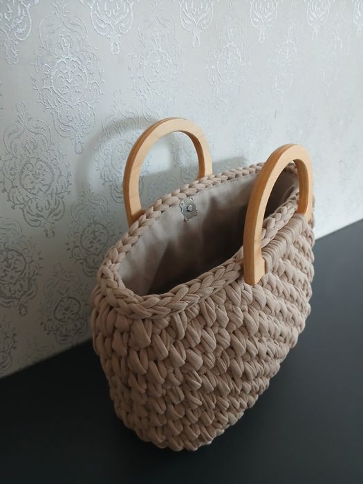 Сумка ручної роботи.