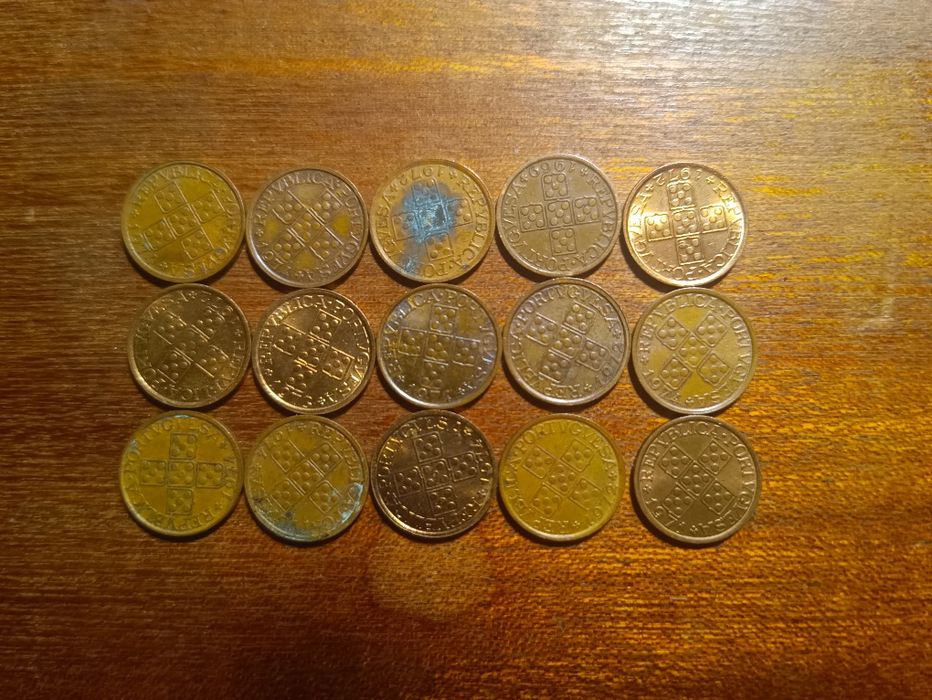 16 moedas de 20 centavos 1969 a 1974