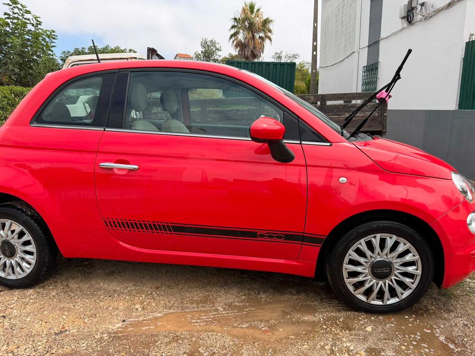 Fiat 500 lounge usado em bom estado
