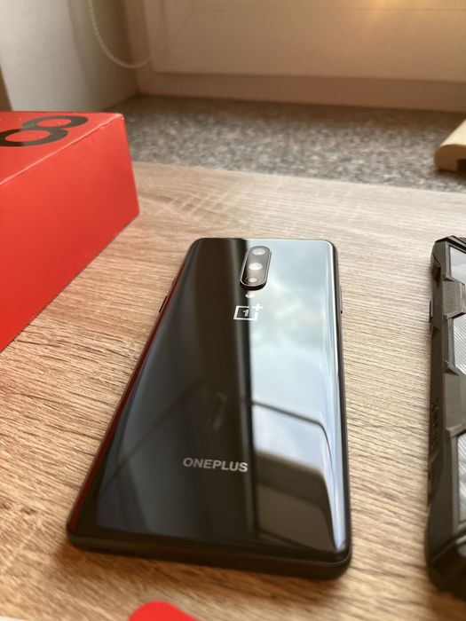 Telefon Oneplus 8 Black 8/128Gb Bogaty zestaw