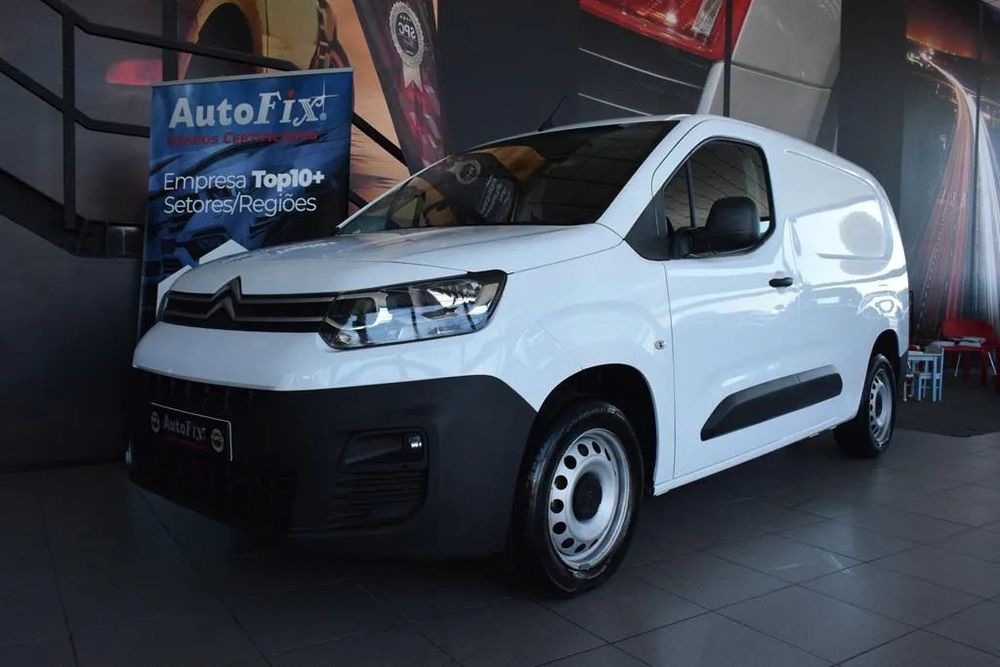 Citroën BERLINGO VAN 1.5 BLUEHDI XL FEEL 102 CV c/ IVA DEDUTIVEL