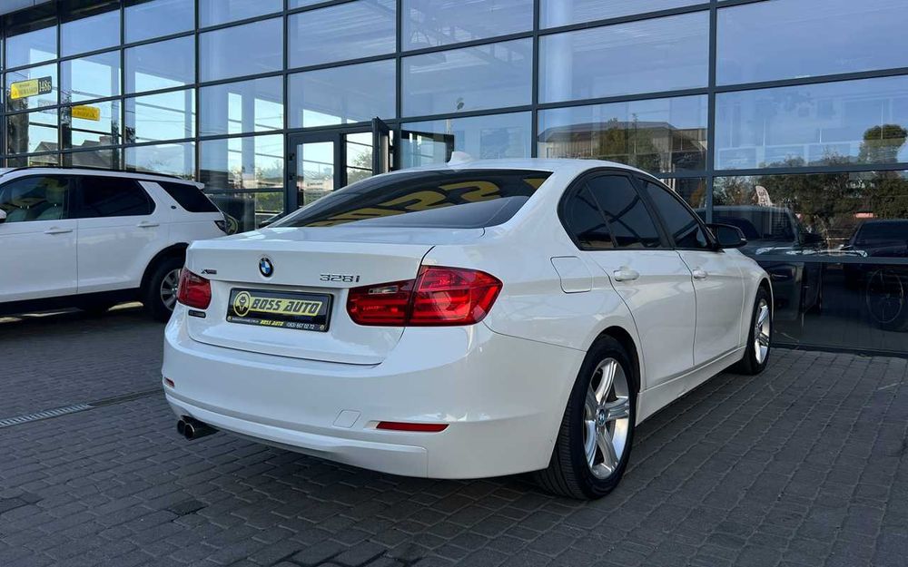 BMW 328XI 2013
