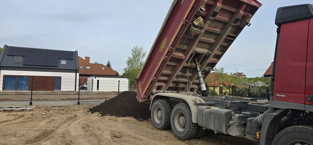 Czarnoziem, ziemia ogrodowa, trawnikowa, siana