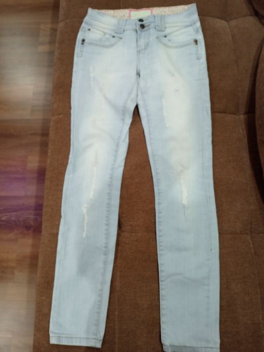 Нарядні жіночі джинси