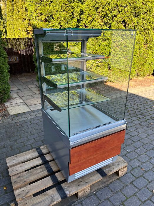 Witryna chłodnicza cukiernicza ES SYSTEM K LCC CARINA