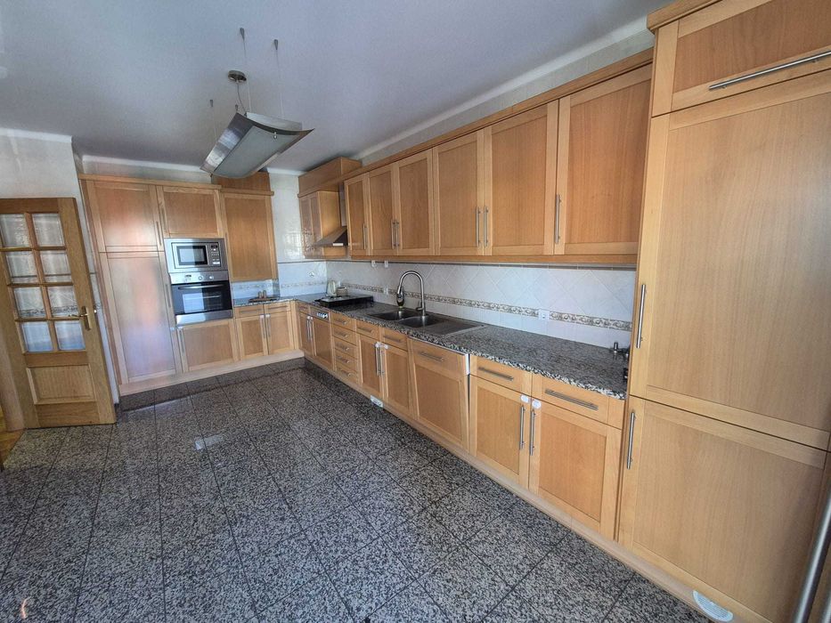 Arrendo Apartamento T3