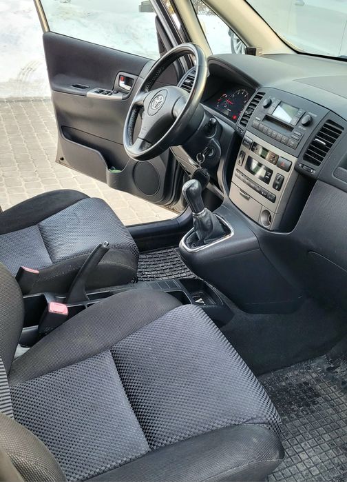 Toyota Corolla Verso 2.0 D4D