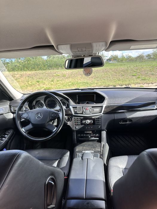 Mercede E250 212