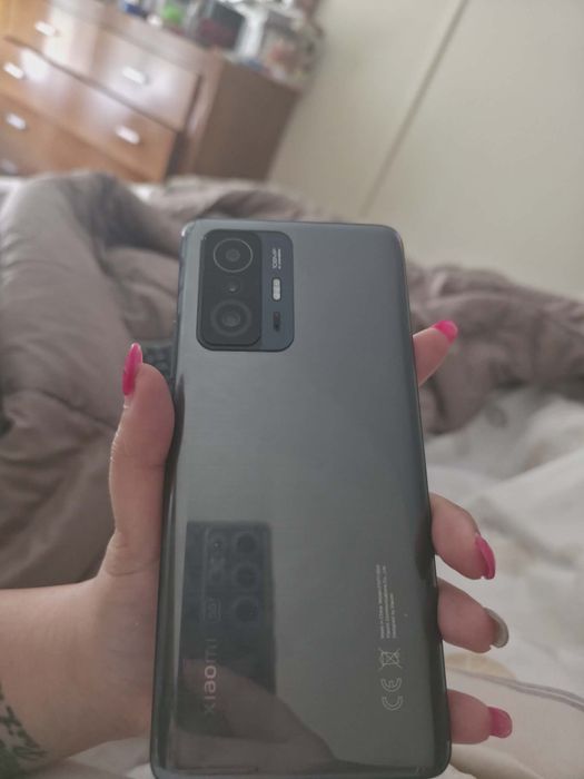 Xiaomi 11T pro
Ele está praticamente novo 
Bateria nova, Pelicula de gel 
E capa oferta
Negociável