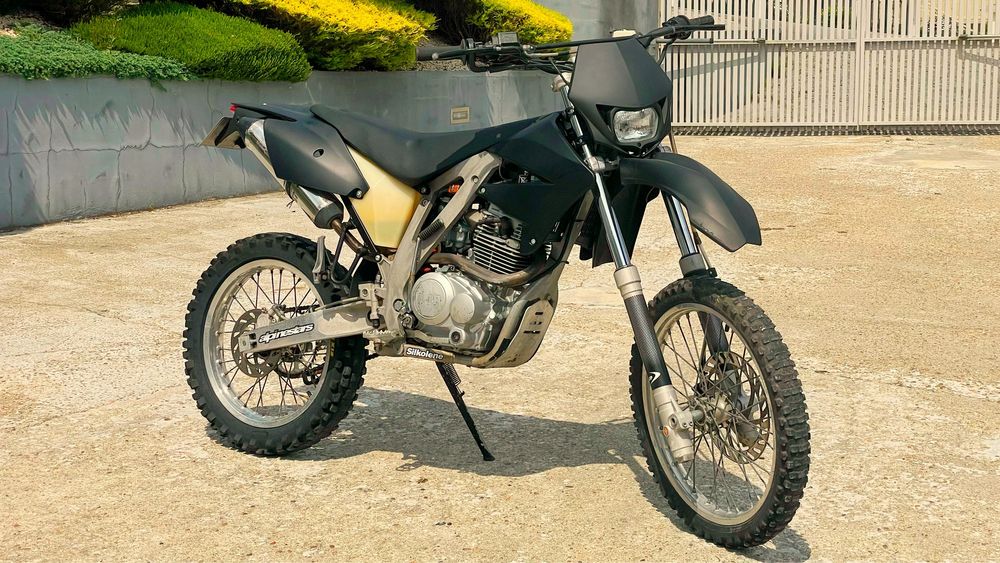 AJP PR3 125 | Enduro