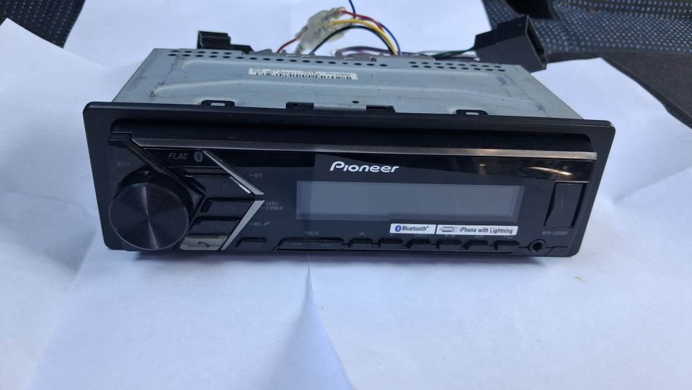 Radio samochodowe Pioneer MVH-S300BT