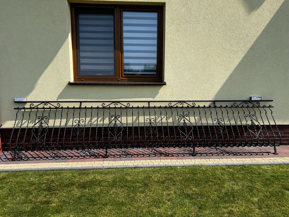 Barierka balustrada metalowa stalowa balkonowa czarna