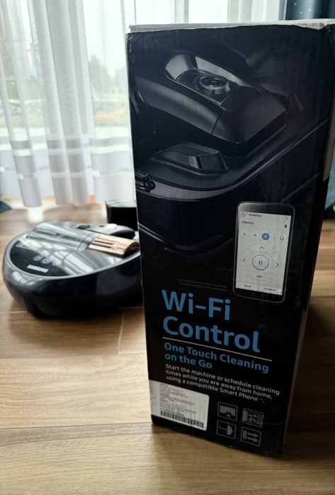 Robot sprzatający odkurzacz Samsung VR9200