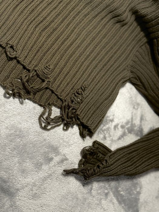 жіноча кофта ZARA з бахромою | Оливково-хафі | В’язана деталь