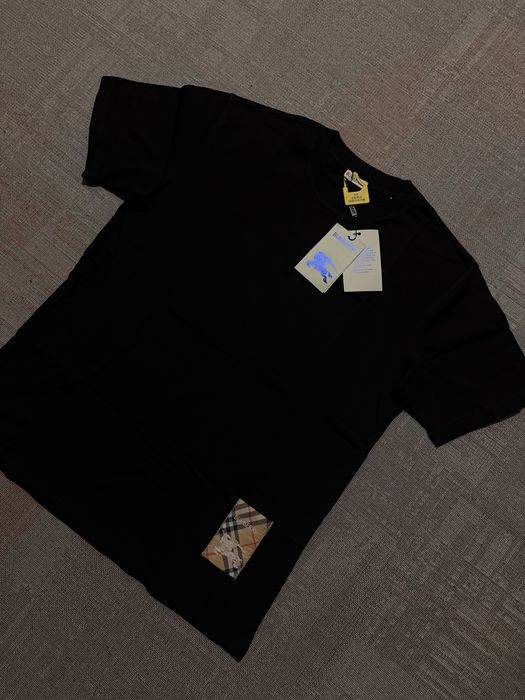 T-shirt BURBERRY preto