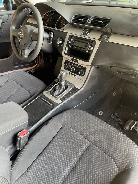 VW Passat B7 2.0 TDi 140CV p/ Peças