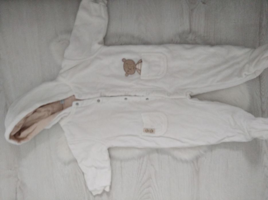 Piękny kombinezonik  74 unisex cieplutki polarowy na podszewce