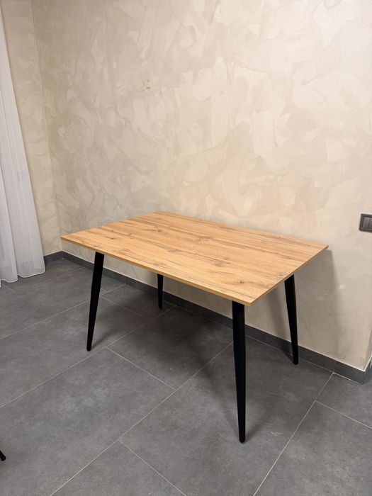 Стіл обідній, новий