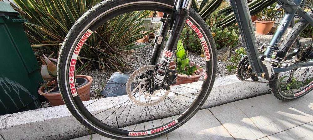 BTT MARIN em excelente estado