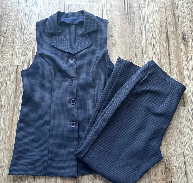 Zestaw damski biurowy rozmiar 44